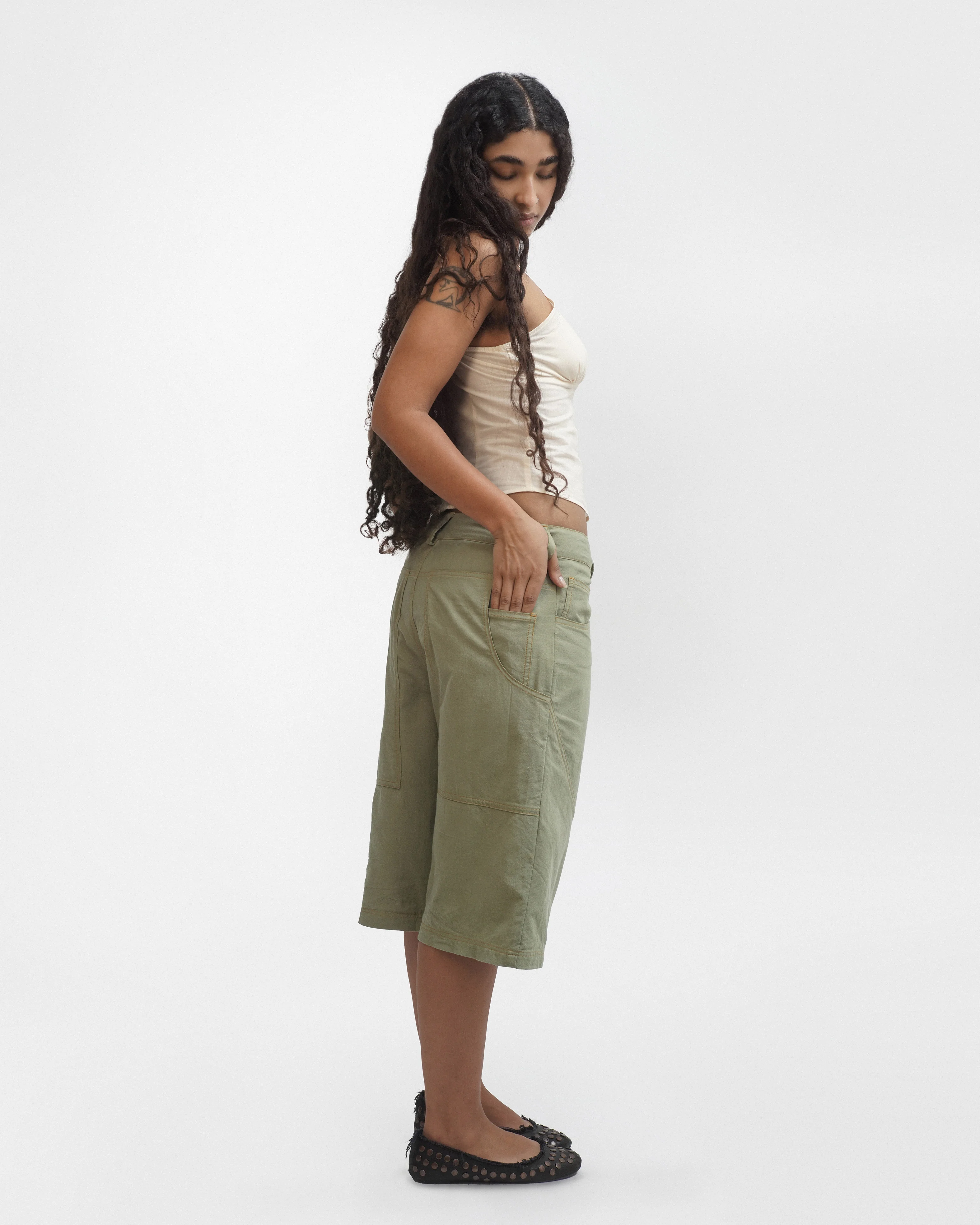 LEO SHORTS IN SOFT MOSS - Image 5